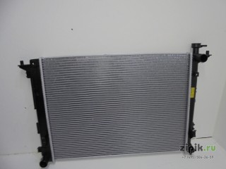 Радиатор охлаждения двигателя 2.0 МТ с А/С IX35 1 10-15, SPOR 10-16 для Hyundai 