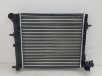 Радиатор охлаждения двигателя 1.3 - 1.5 МТ ACCENT 00-12