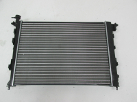 Радиатор охлаждения двигателя 2.0-2.4 автомат IX35 1 10-15, SPOR 10-16