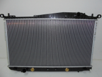 Радиатор охлаждения двигателя  механика/AT +/- 1.8 - 2.5 EPICA 06-12