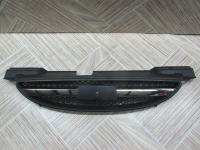 Решетка радиатора (подходит на бампер с отдельными от фар поворотн.) AVEO 04-06 (T200)