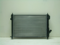 Радиатор охлаждения двигателя 1.4 MT +/- хетчбек AVEO 08-10 (T255)